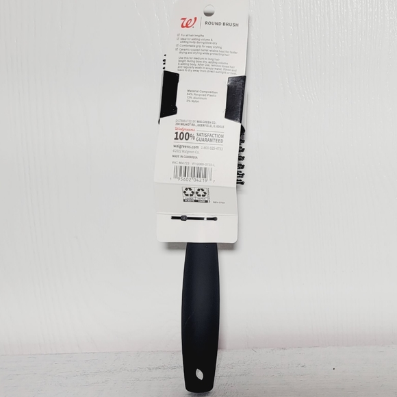 NEW Walgreens Round Brush 1 count - Picture 2 of 2